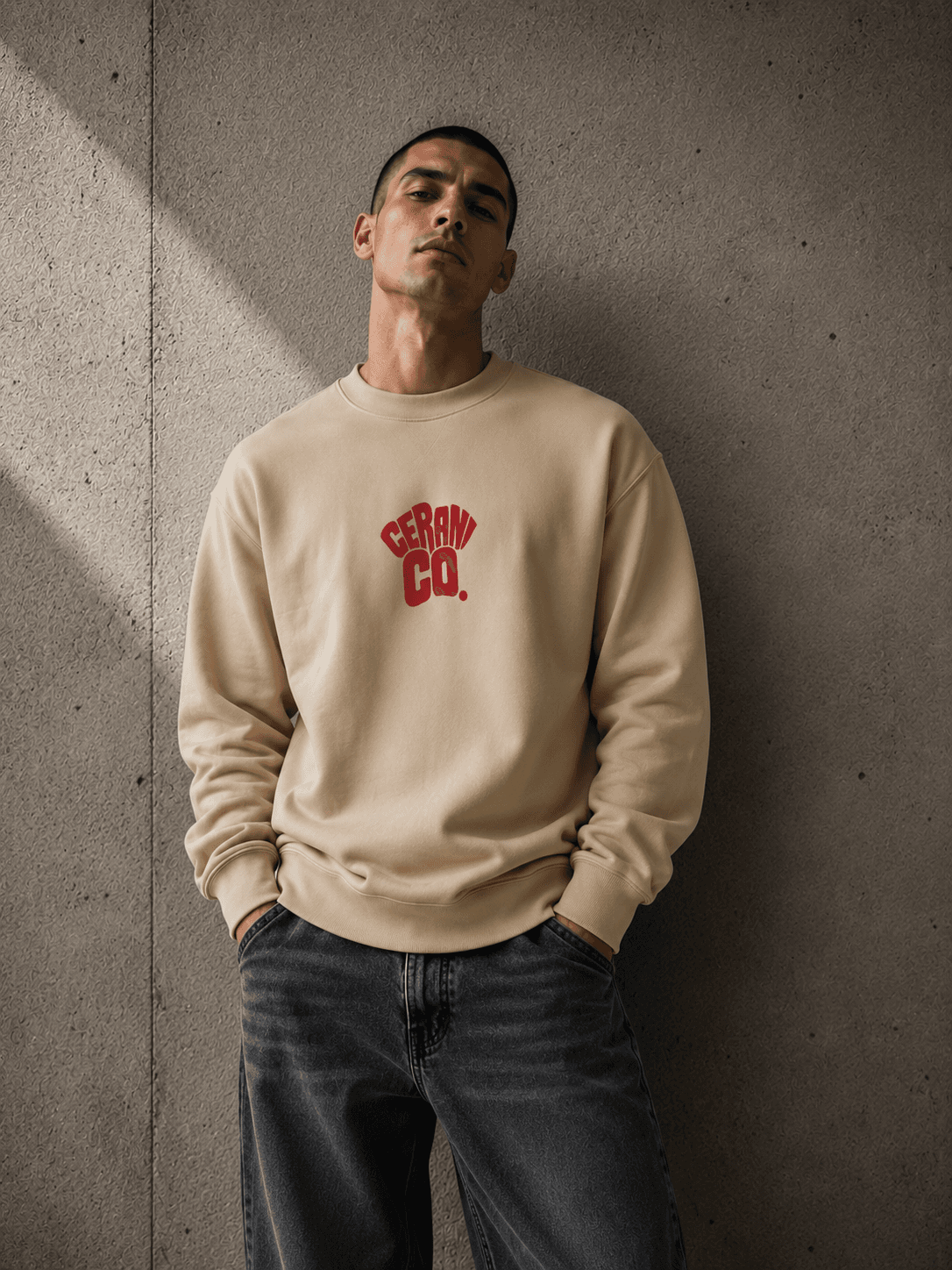 Sweatshirt