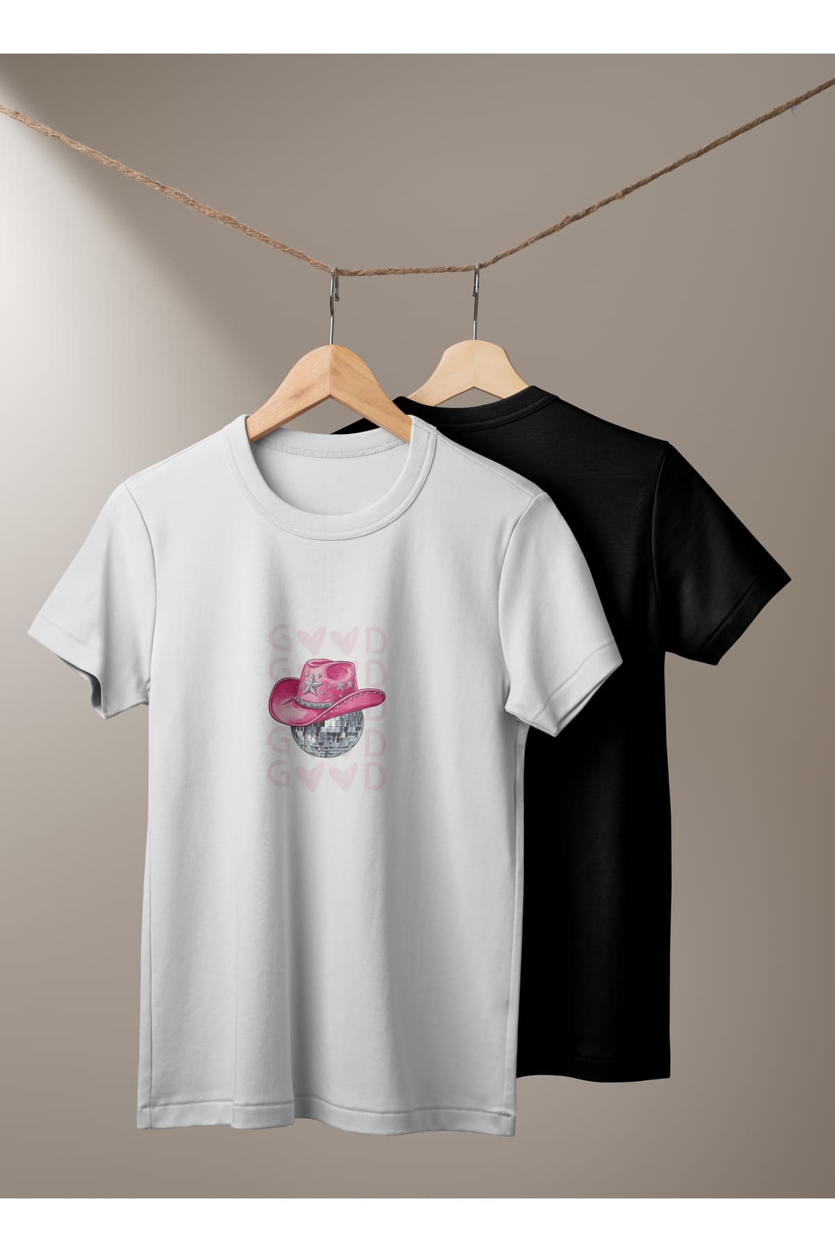 Kovboy Baskılı Basic T-Shirt Kadın %100 Pamuk